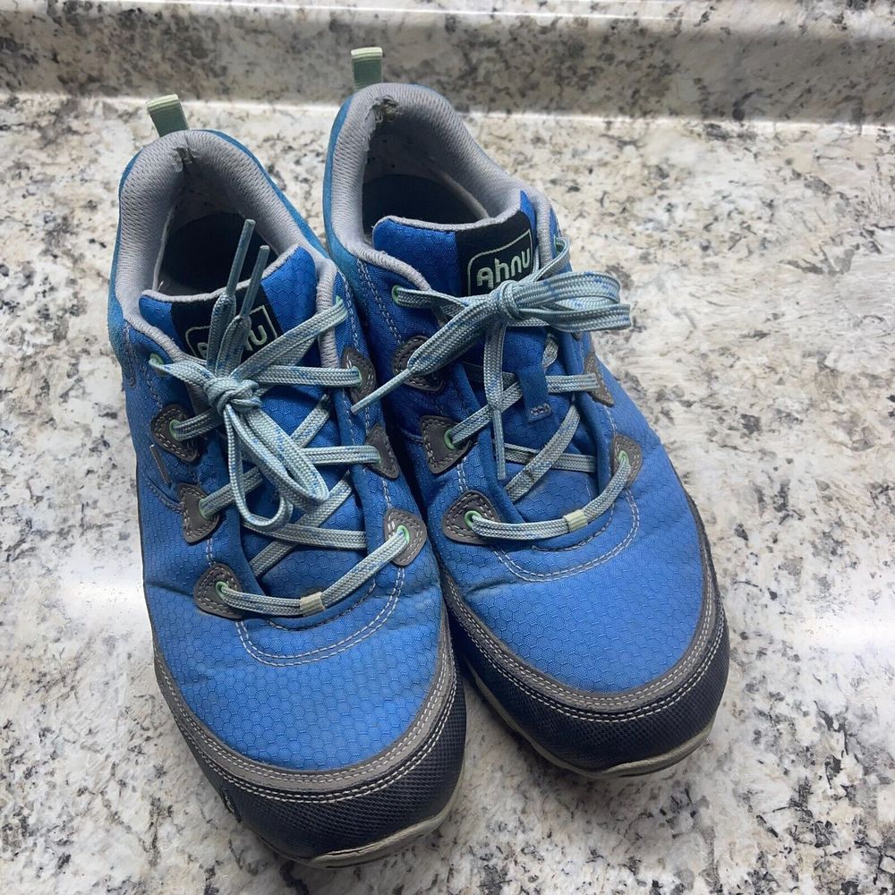 AHNU HIKING SHOES WOMENS SIZE 9 BLUE GRAY AF2421BLS F19616E VIBRAM